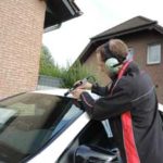 Auffinden undichte Windschutzscheibe KFZ-Ingenieur Schellartz